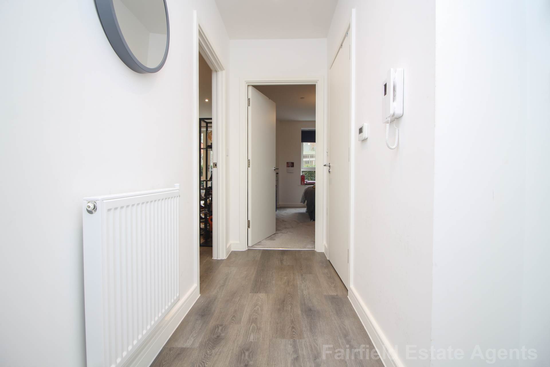 Additional Property Image 1 bedroom Flat for sale in Watford 11