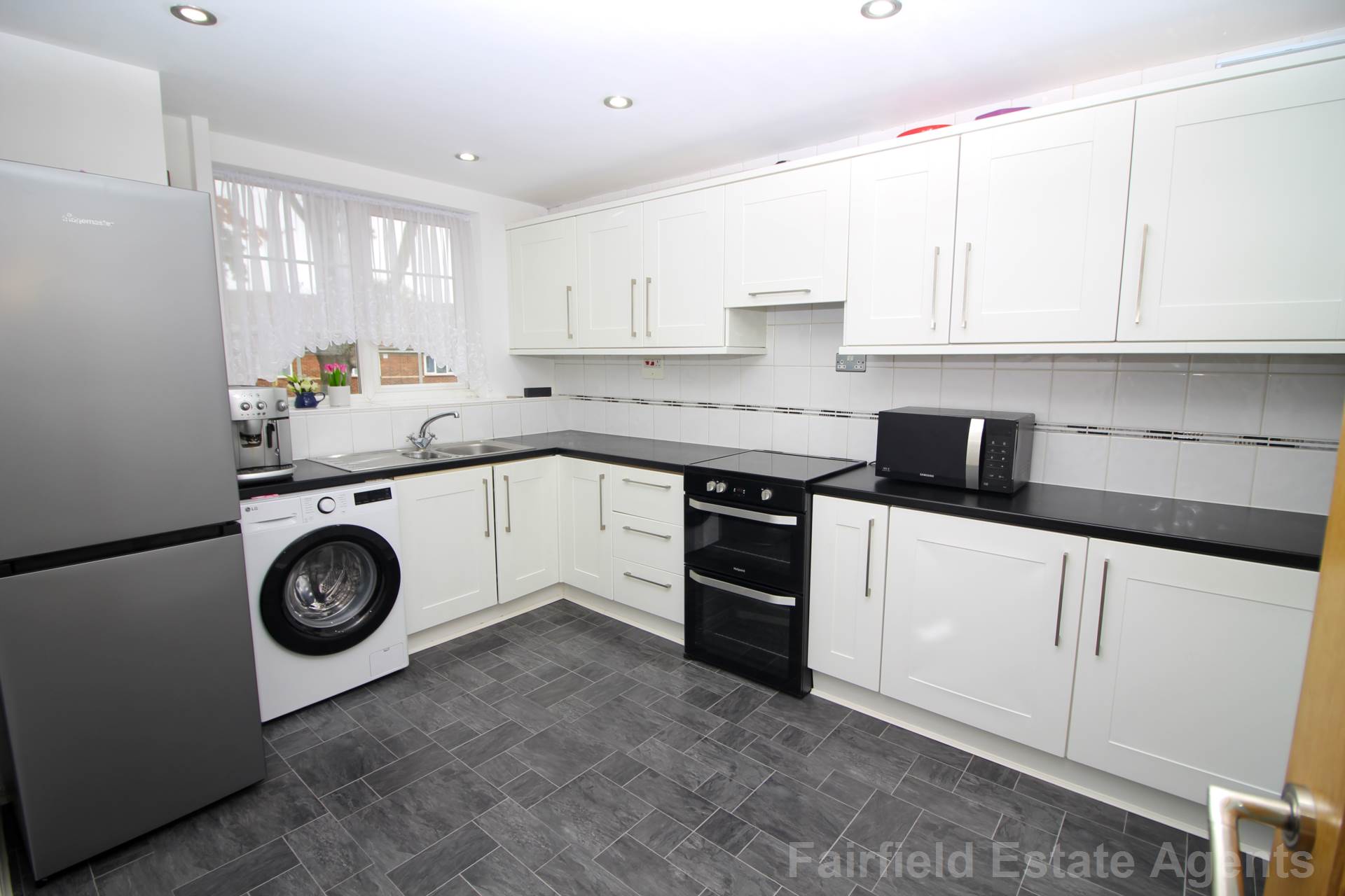 Additional Property Image 3 bedroom Terraced for sale in Watford 2