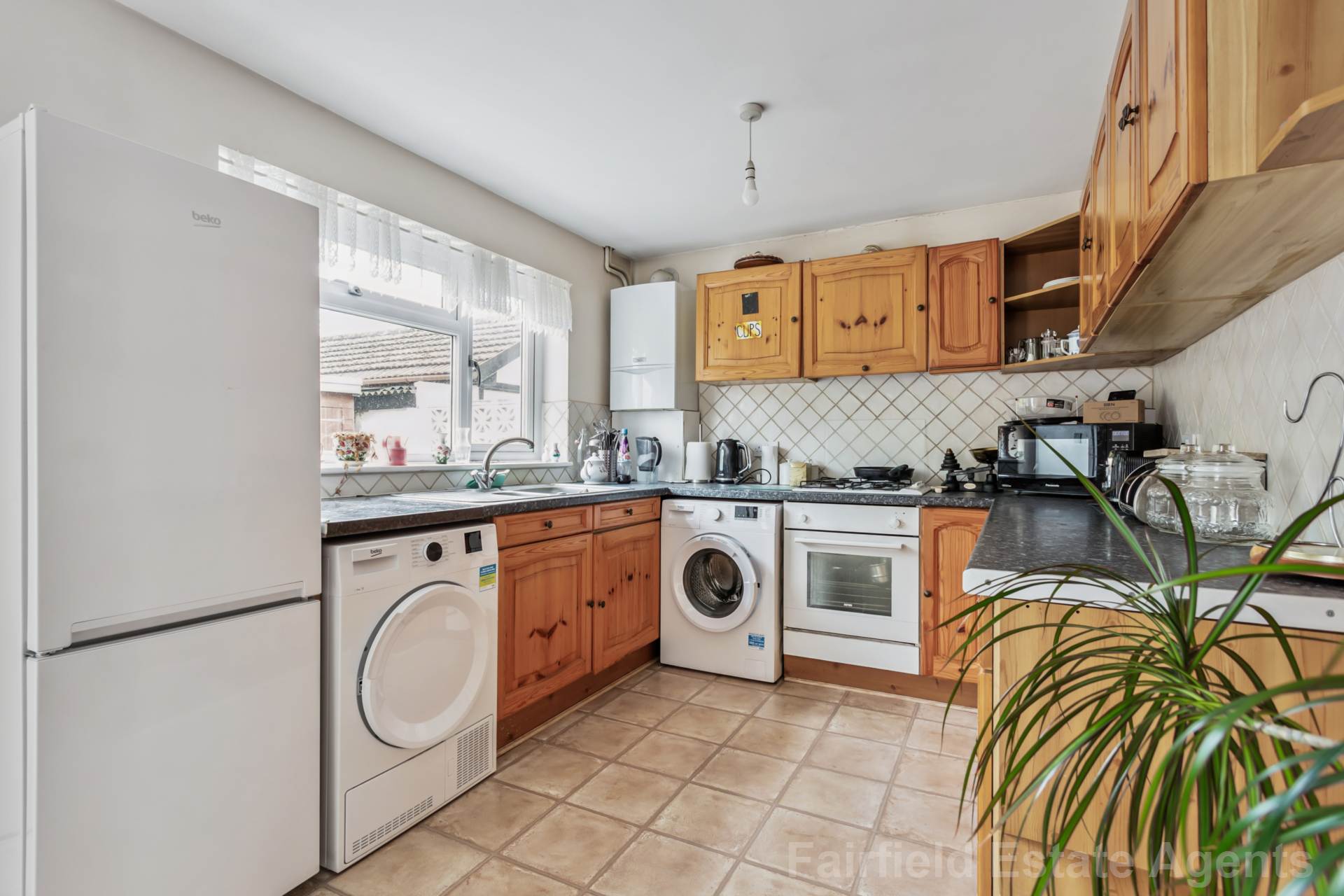 Additional Property Image 3 bedroom Semi Detached for sale in Watford 6
