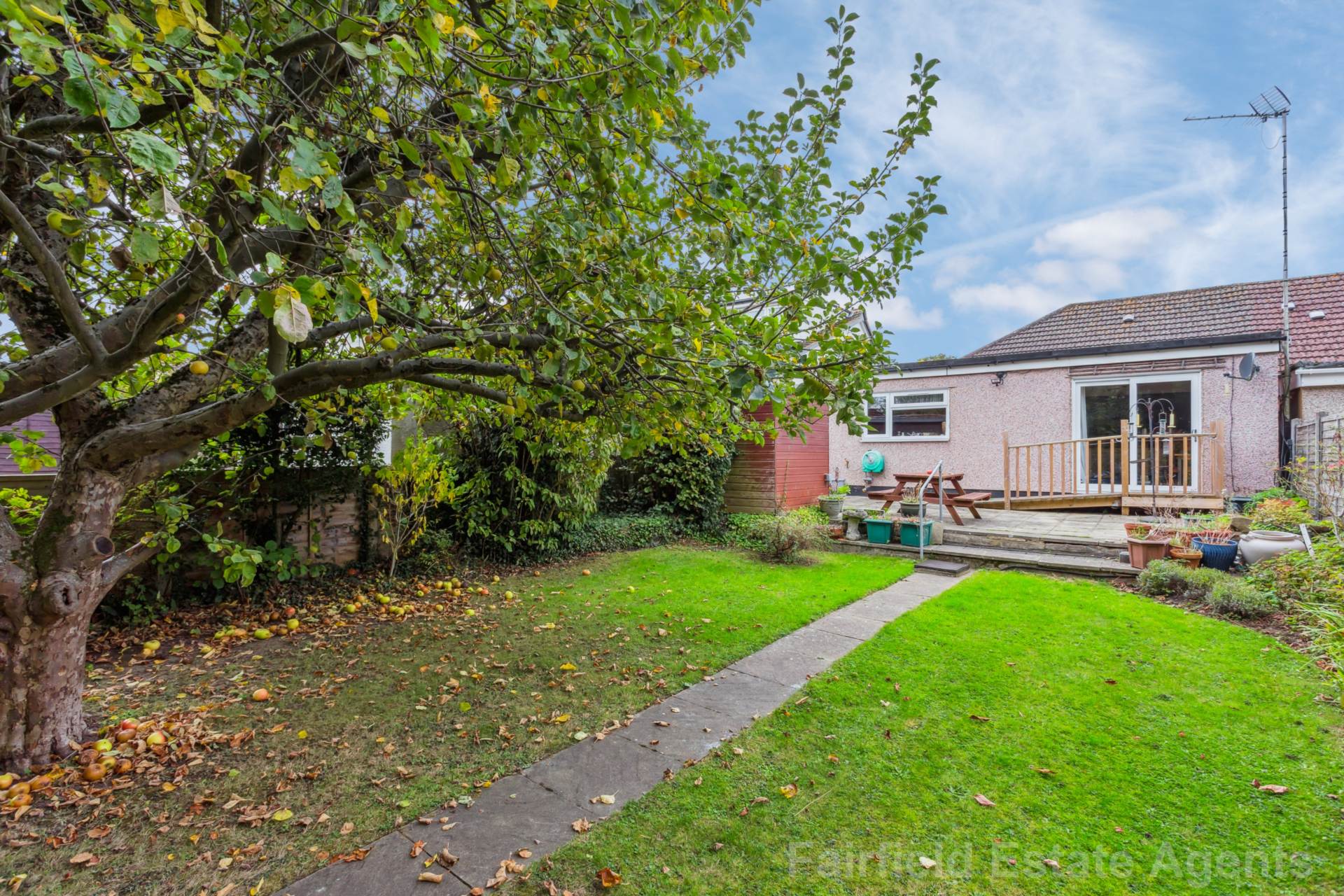 Additional Property Image 3 bedroom Semi Detached for sale in Watford 13