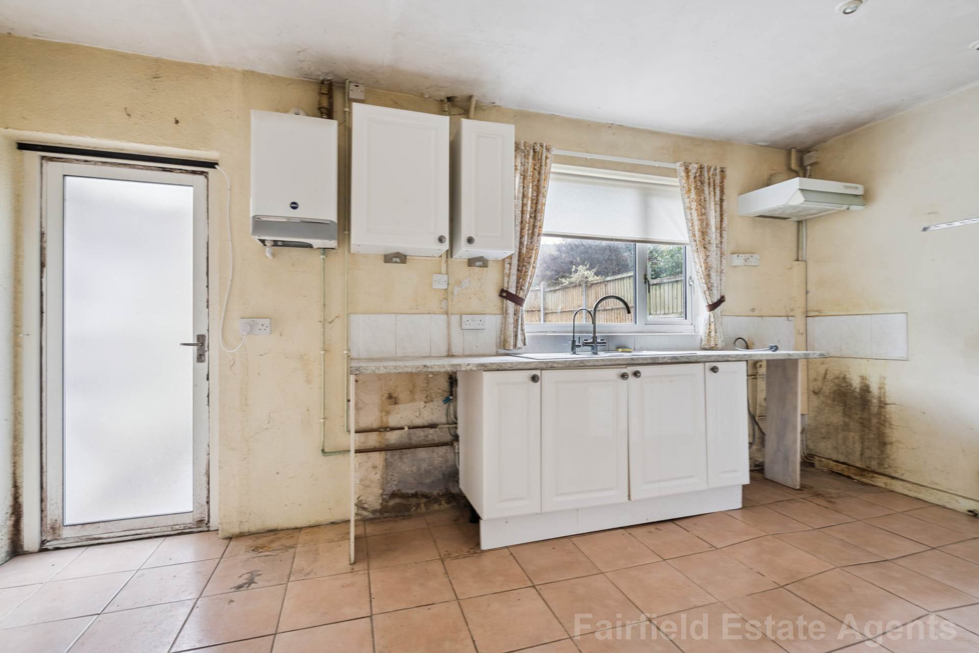 Additional Property Image 2 bedroom Terraced for sale in Watford 7