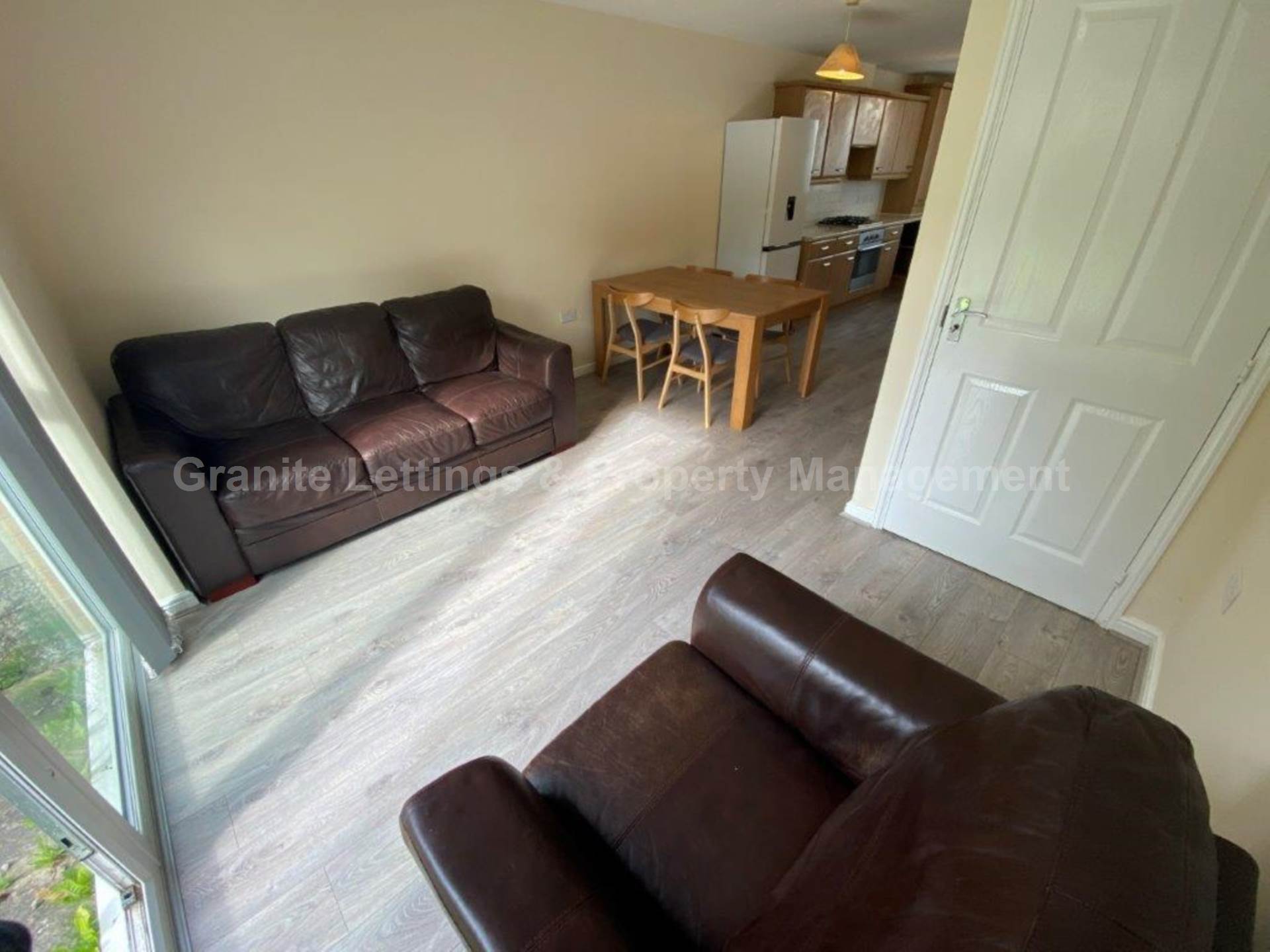 Additional Property Image 4 bedroom Town House to rent in Manchester 4