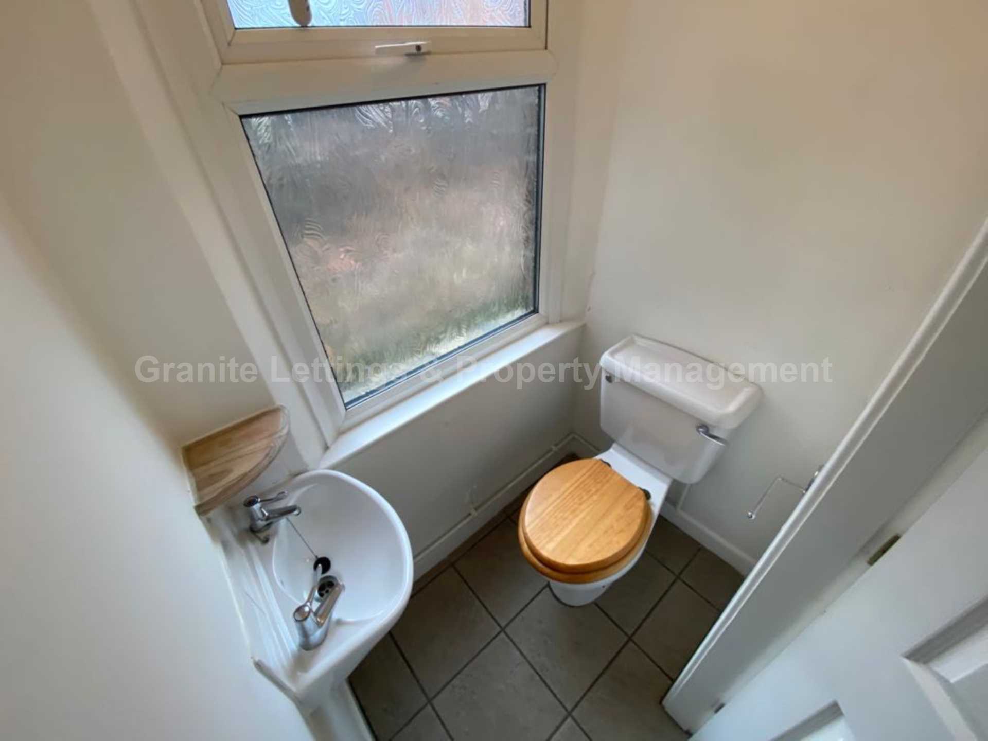 Additional Property Image 3 bedroom End of Terrace to rent in Manchester 10