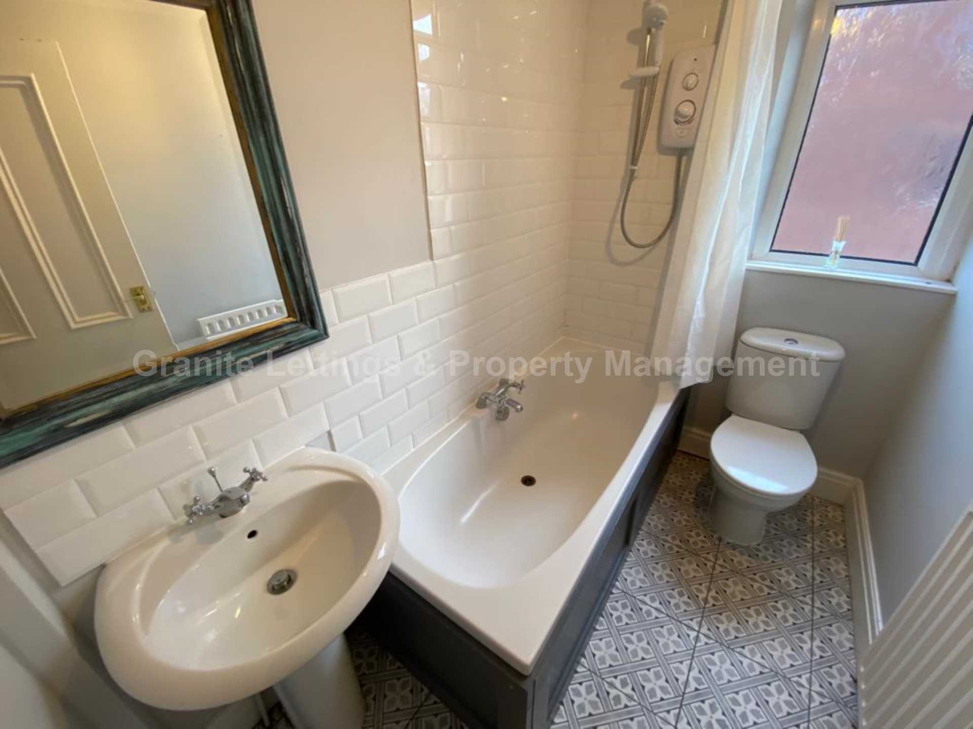 Additional Property Image 3 bedroom End of Terrace to rent in Manchester 14