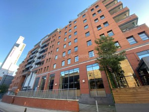 2 bedroom Apartment to rent in Manchester