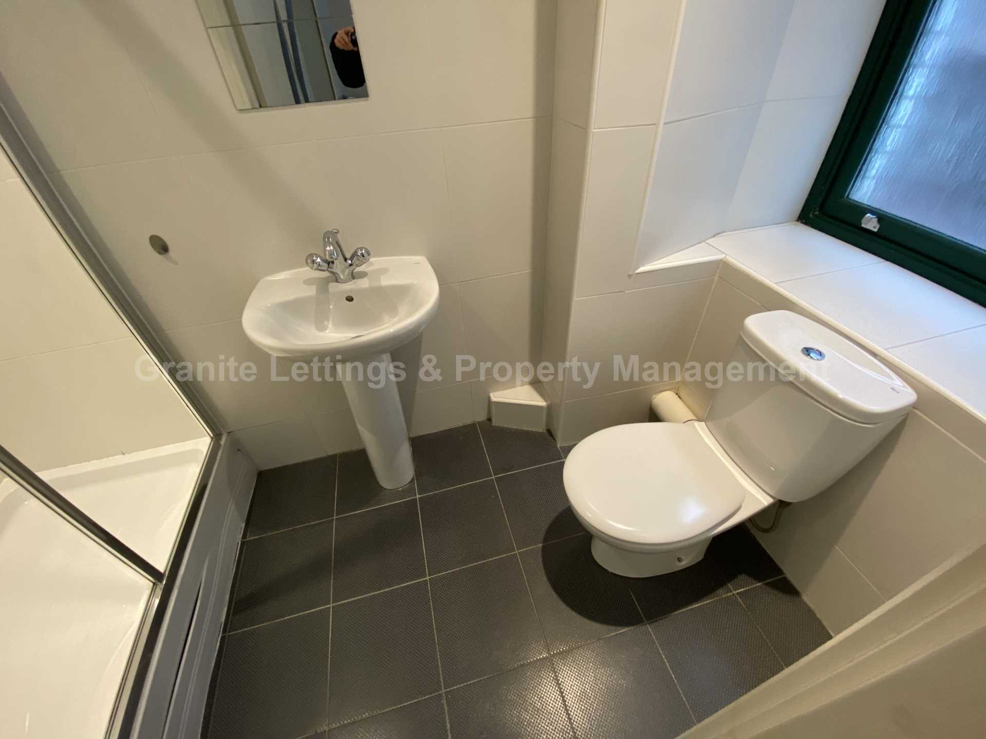 Additional Property Image 2 bedroom Apartment to rent in Manchester 11