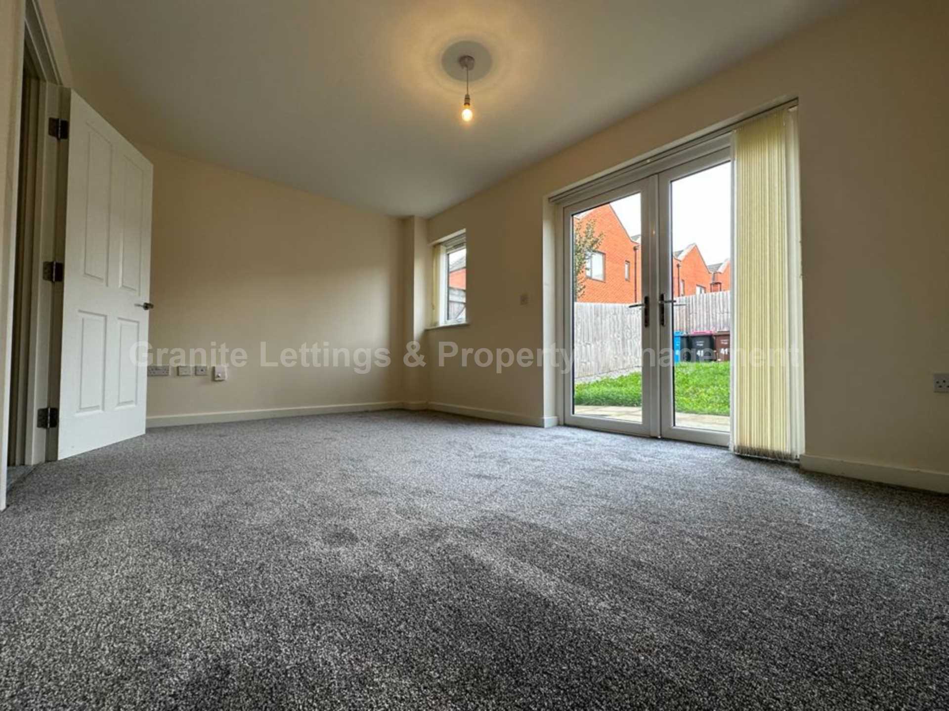 Additional Property Image 3 bedroom End of Terrace to rent in Salford 2