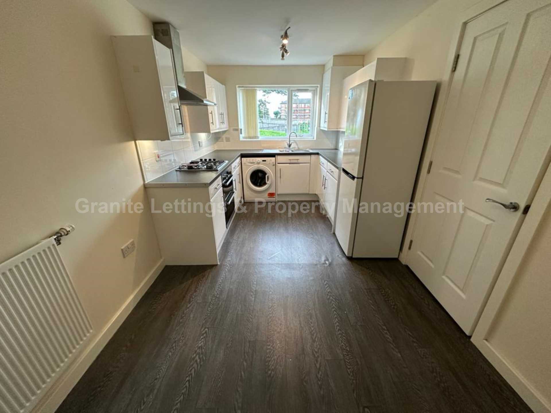 Additional Property Image 3 bedroom End of Terrace to rent in Salford 3
