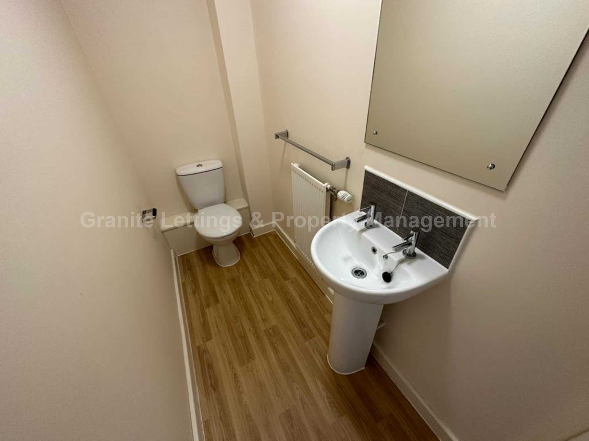 Additional Property Image 3 bedroom End of Terrace to rent in Salford 6