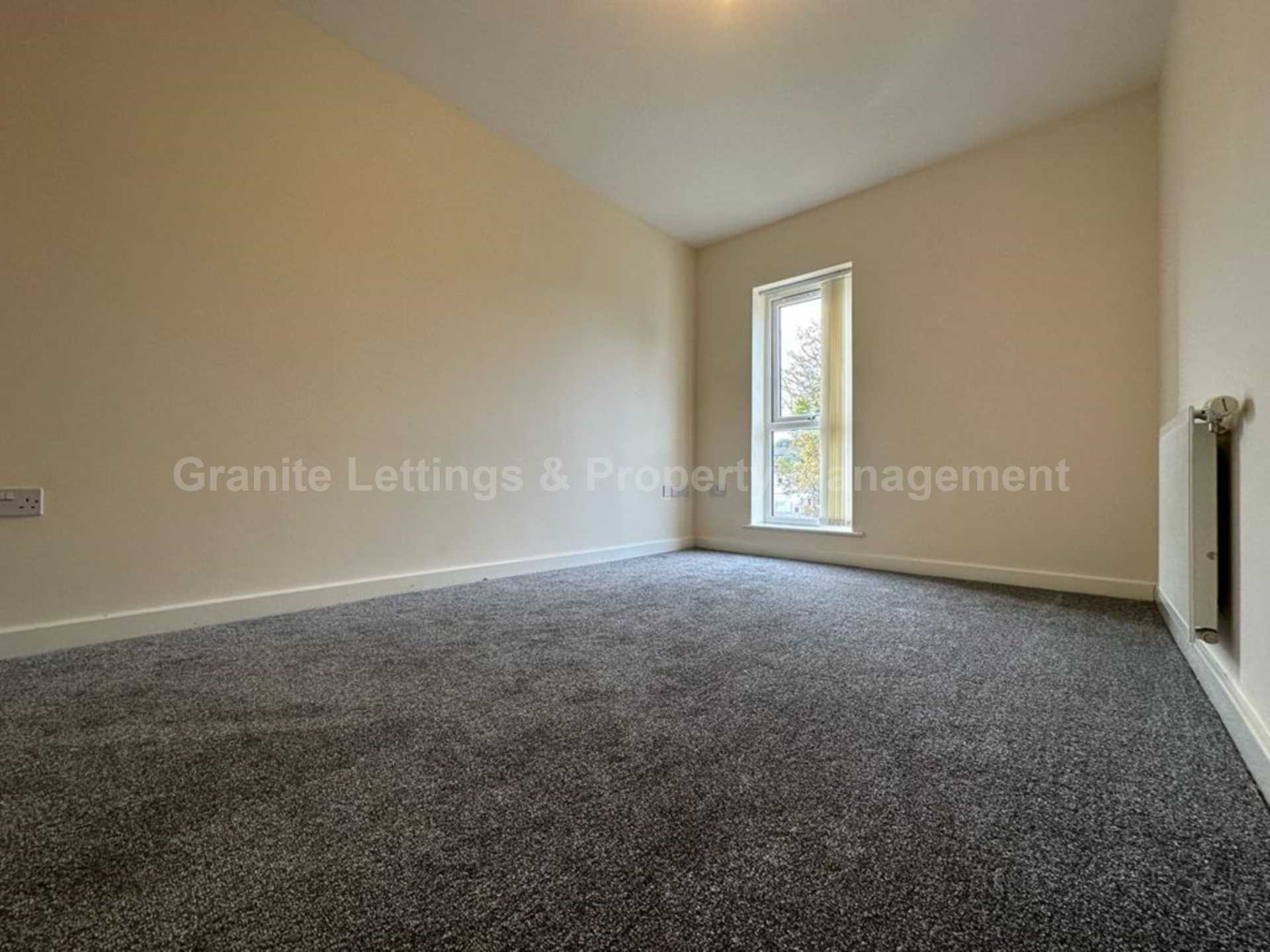 Additional Property Image 3 bedroom End of Terrace to rent in Salford 9