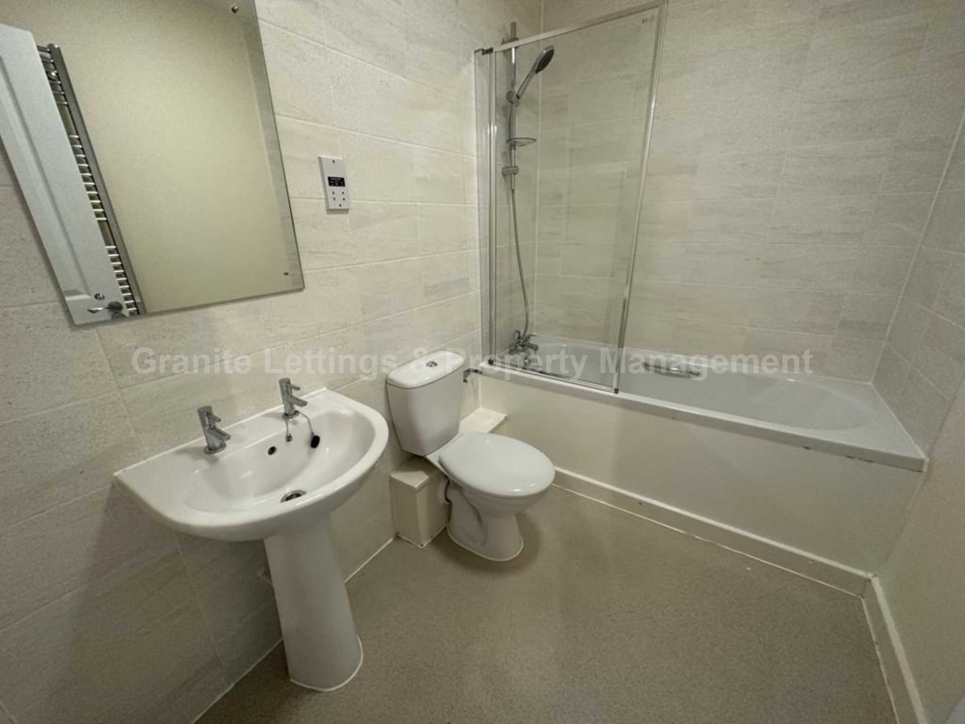 Additional Property Image 3 bedroom End of Terrace to rent in Salford 10