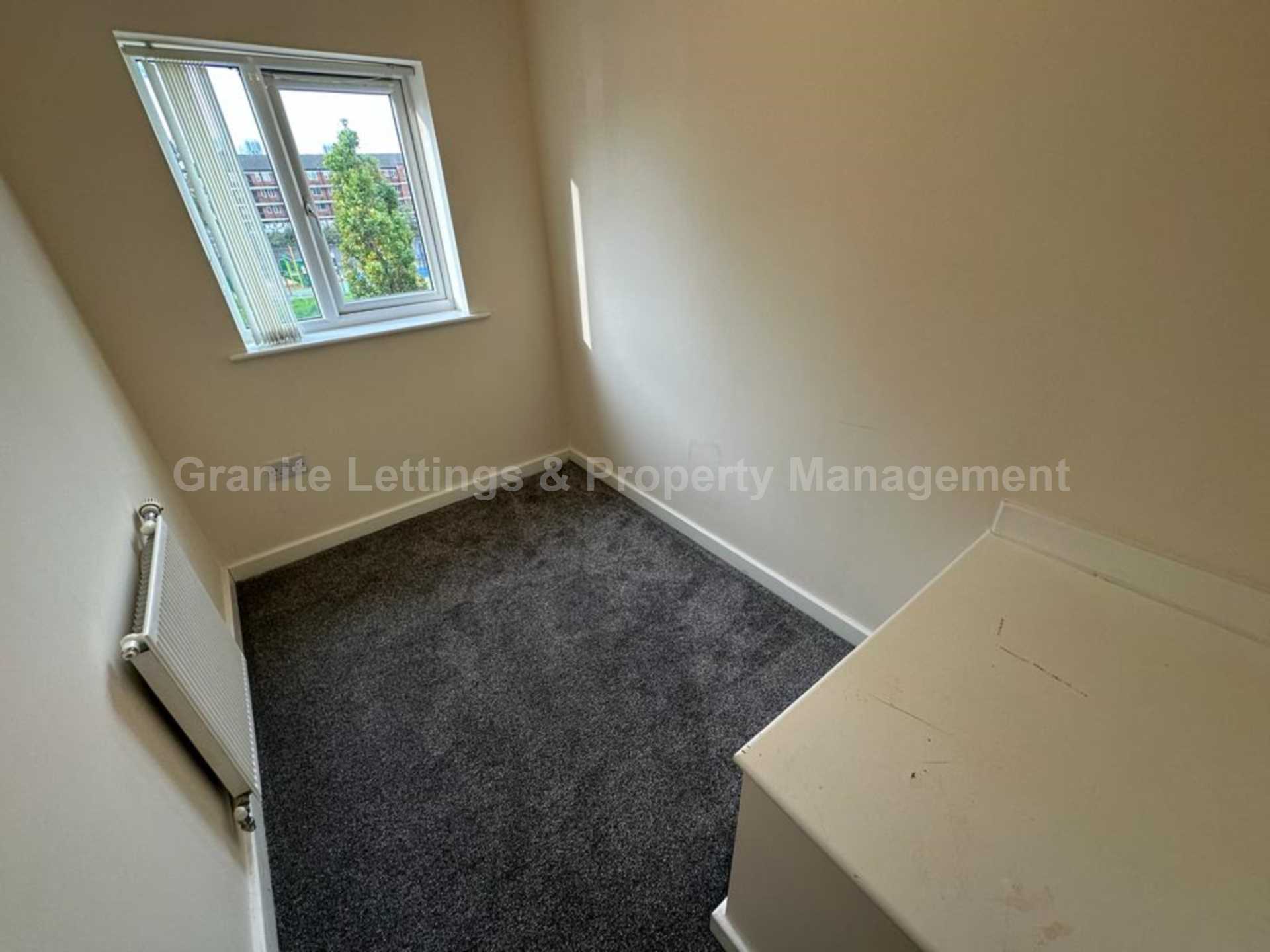 Additional Property Image 3 bedroom End of Terrace to rent in Salford 11