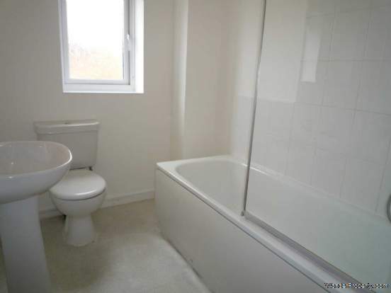 Additional Property Image 2 bedroom Semi Detached for sale in Manchester 11