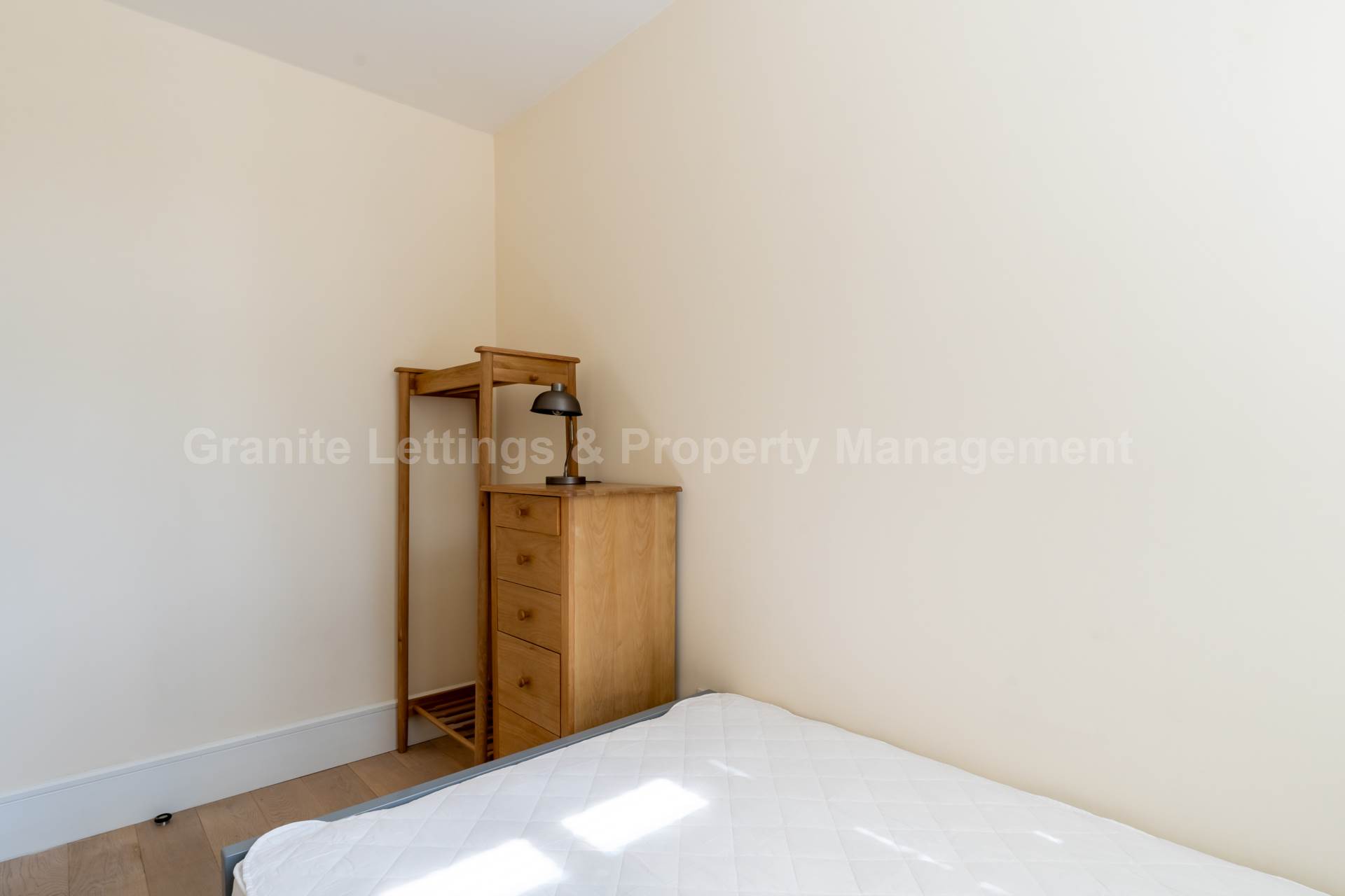 Additional Property Image 3 bedroom Apartment to rent in Salford 23