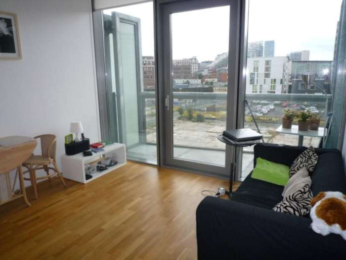 Additional Property Image 1 bedroom Apartment for sale in Salford 2