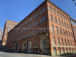 2 bedroom Apartment to rent in Manchester