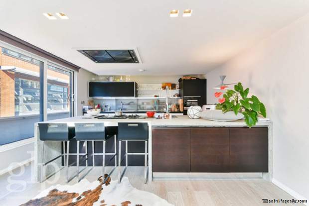 Additional Property Image 3 bedroom Flat for sale in London 2