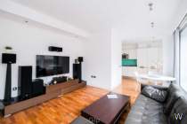 2 bedroom Flat for sale in London