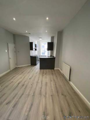 1 bedroom Maisonette to rent in London
