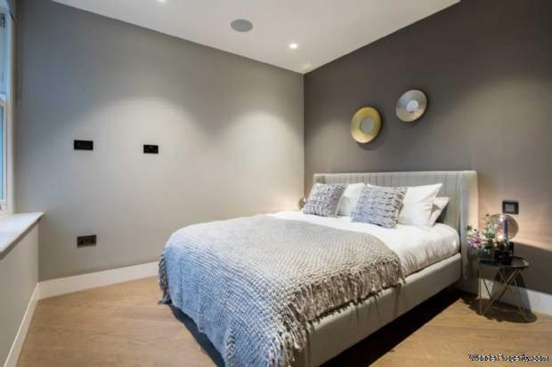 Additional Property Image 2 bedroom Flat for sale in London 6