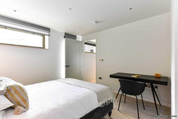Additional Property Image 1 bedroom Flat to rent in London 11