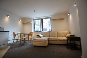 2 bedroom Apartment to rent in Salford