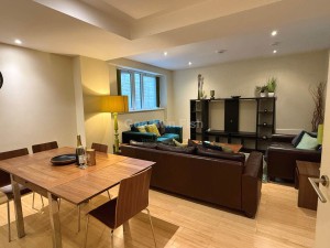 2 bedroom Apartment to rent in Manchester