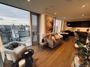 2 bedroom Apartment to rent in Manchester
