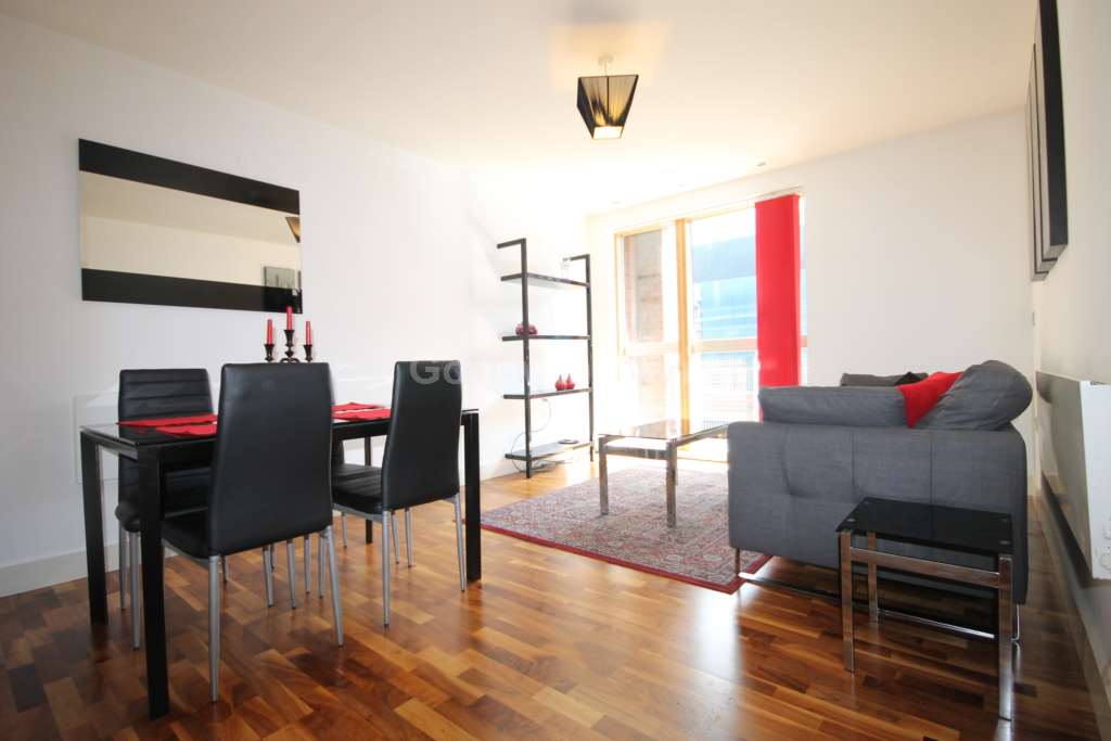 2 bedroom Apartment to rent in Manchester