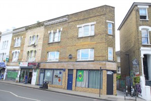2 bedroom Flat to rent in London
