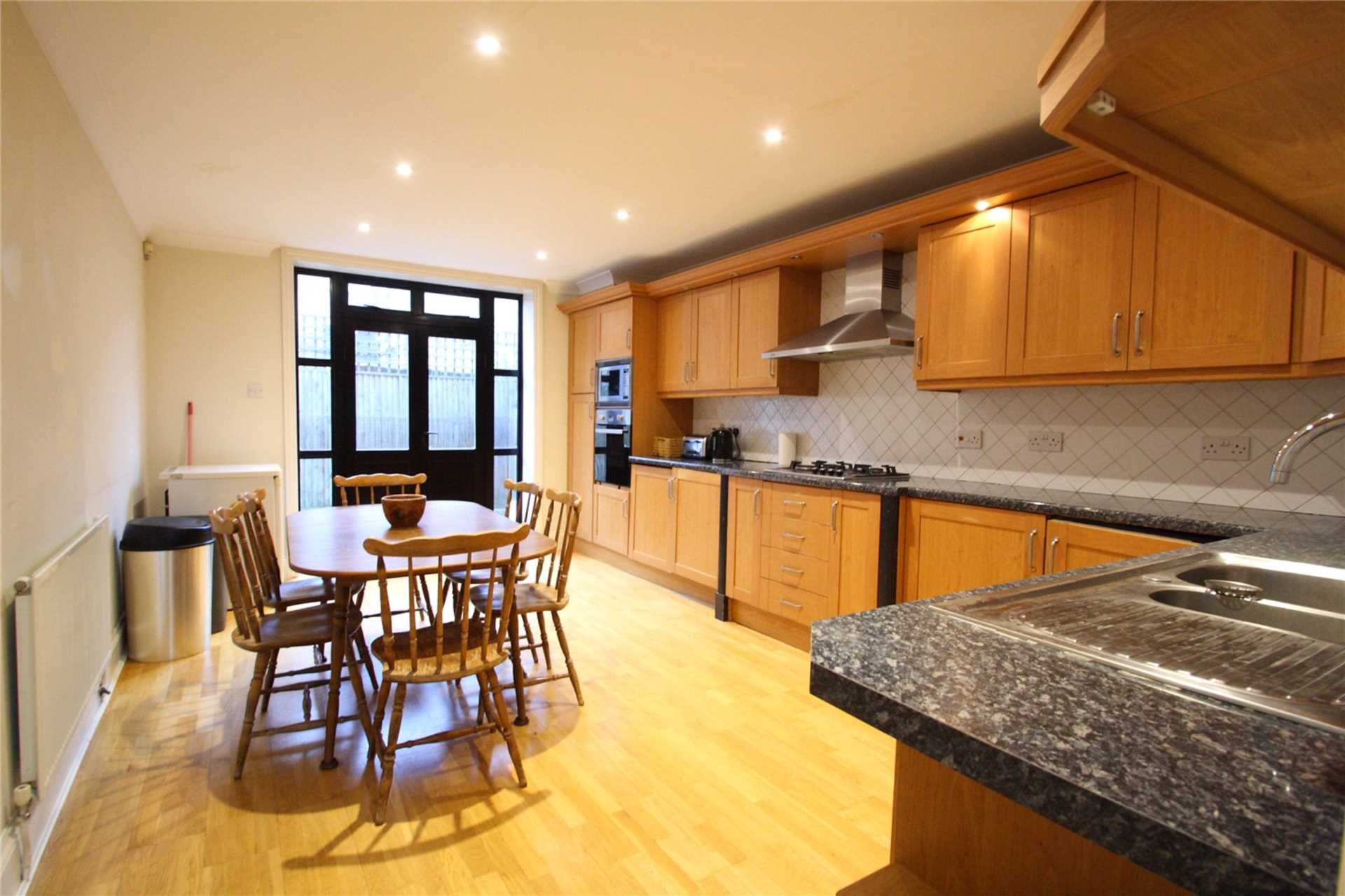 Additional Property Image 4 bedroom House to rent in London 2