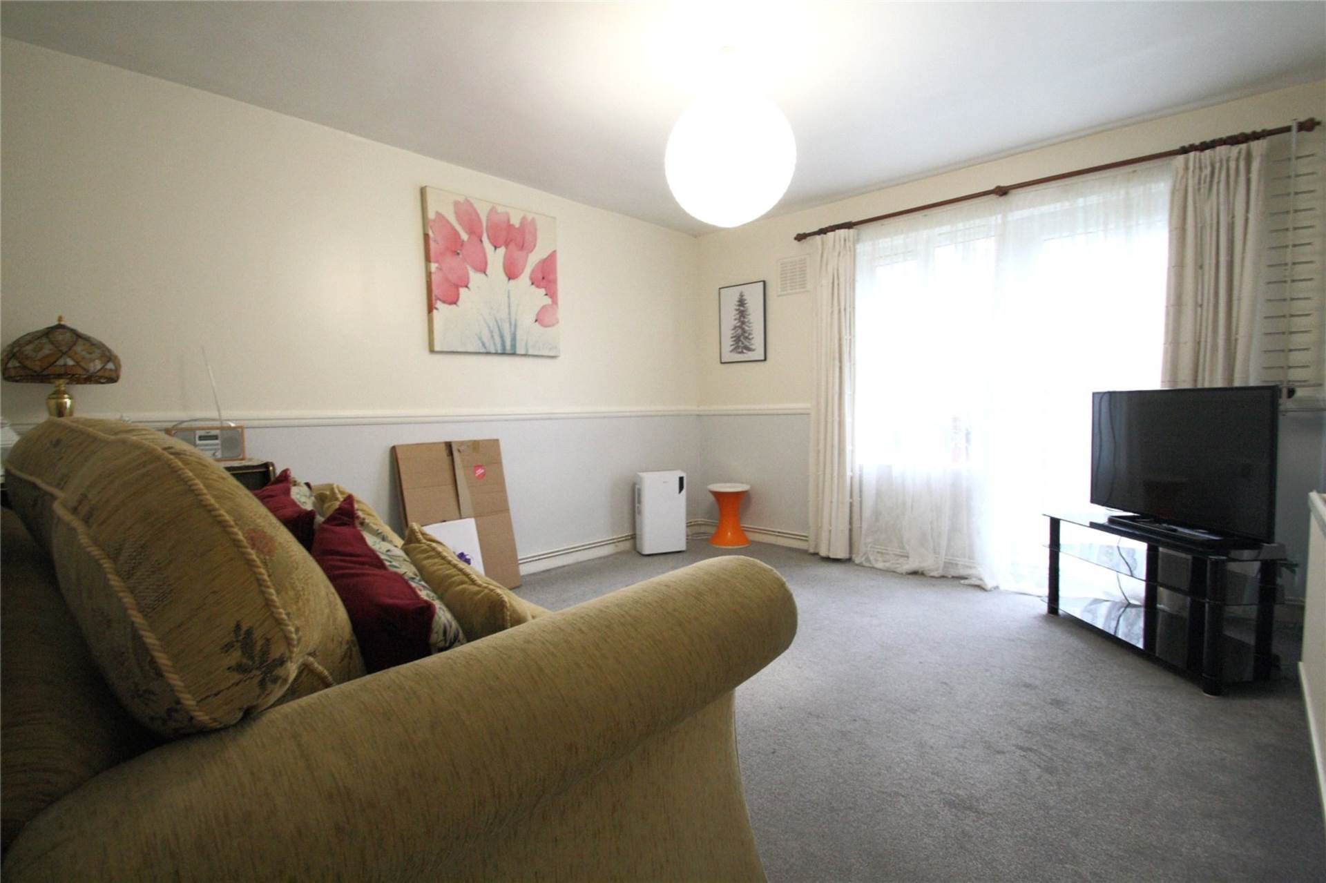 Additional Property Image 2 bedroom Flat for sale in London 3