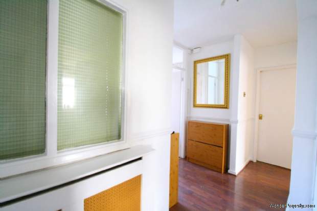 Additional Property Image 3 bedroom Flat for sale in London 6