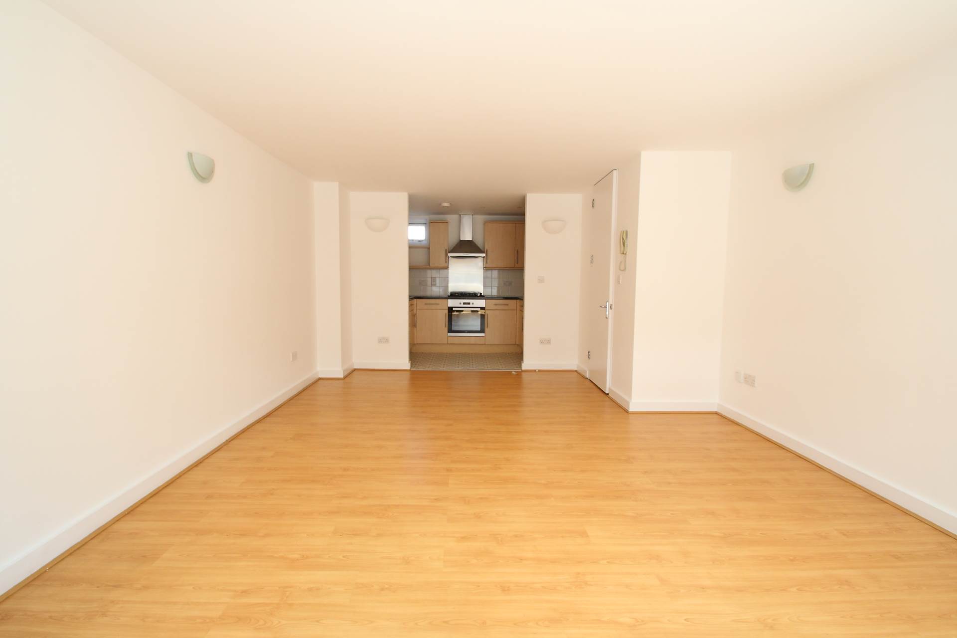 Additional Property Image 2 bedroom Flat to rent in London 4