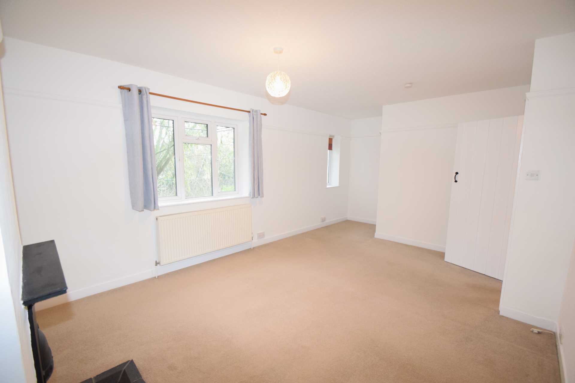 Additional Property Image 3 bedroom Semi Detached to rent in Watlington 8