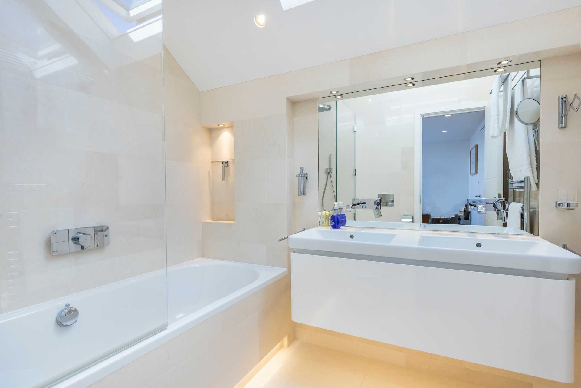 Additional Property Image 2 bedroom Apartment to rent in London 18