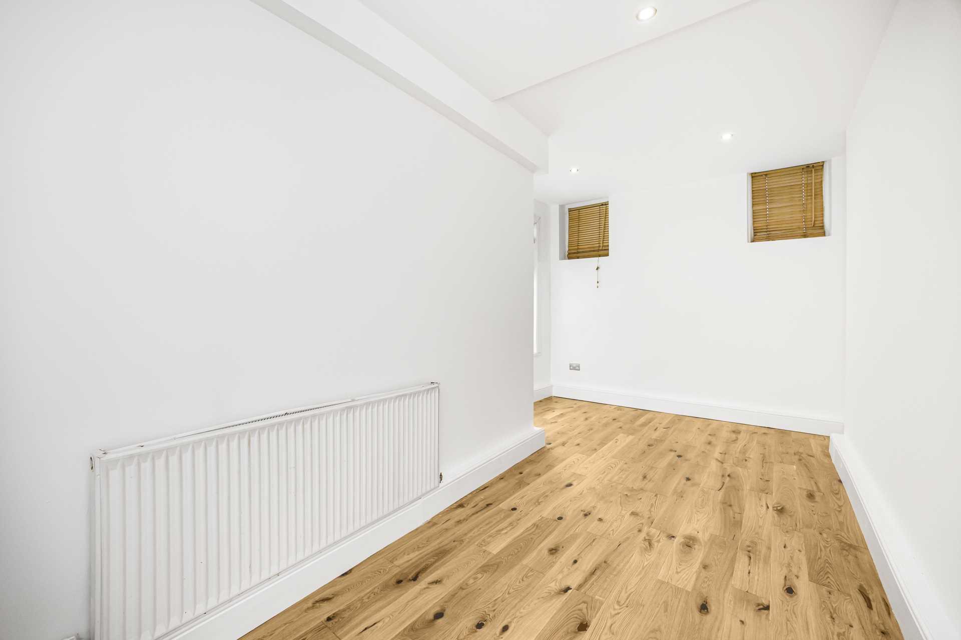 Additional Property Image 2 bedroom Apartment to rent in London 9