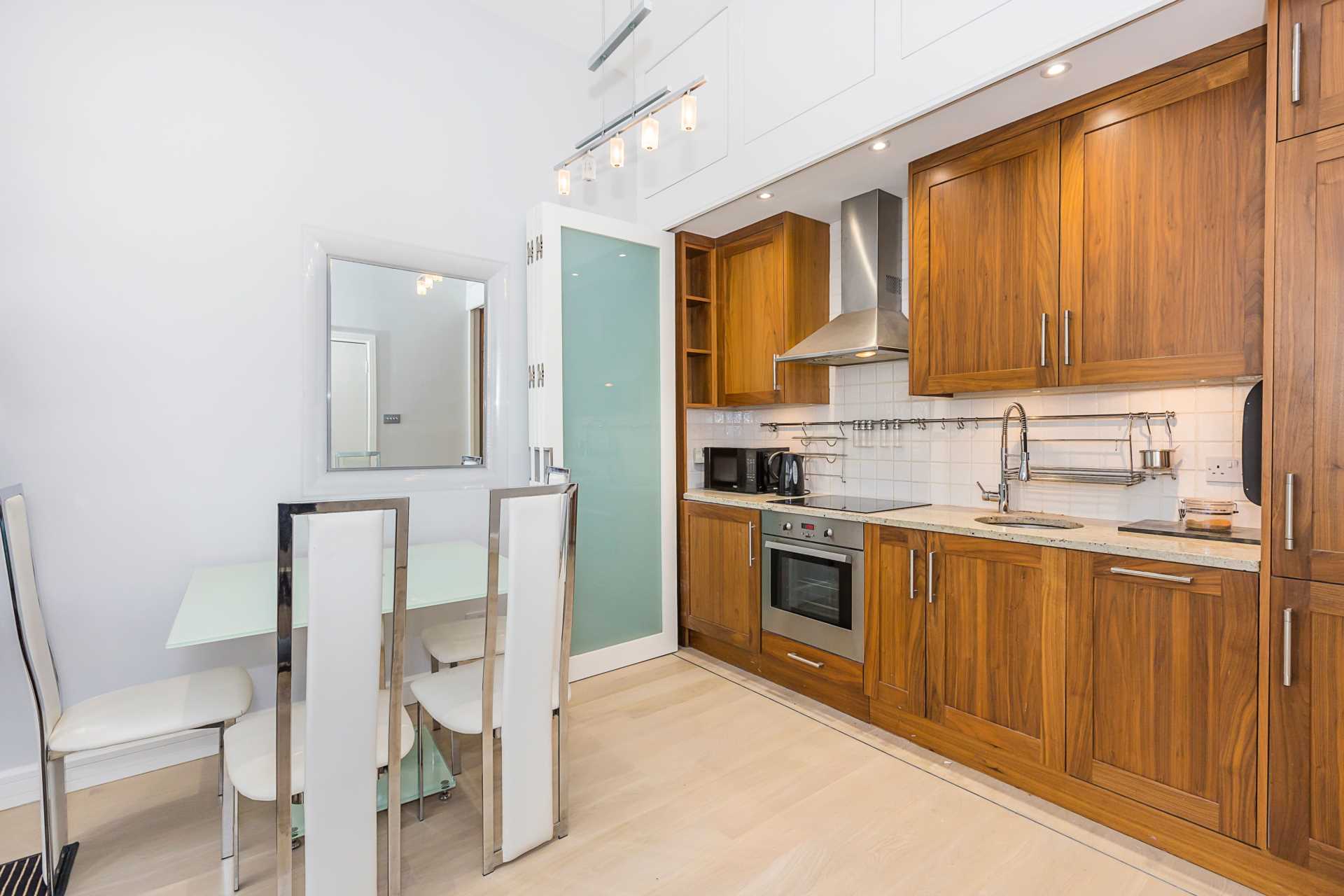 Additional Property Image 2 bedroom Flat for sale in London 5