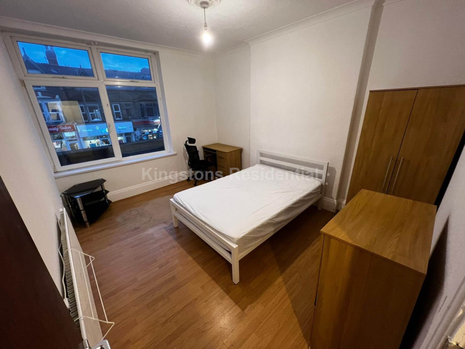 Additional Property Image 6 bedroom Flat to rent in Cardiff 5