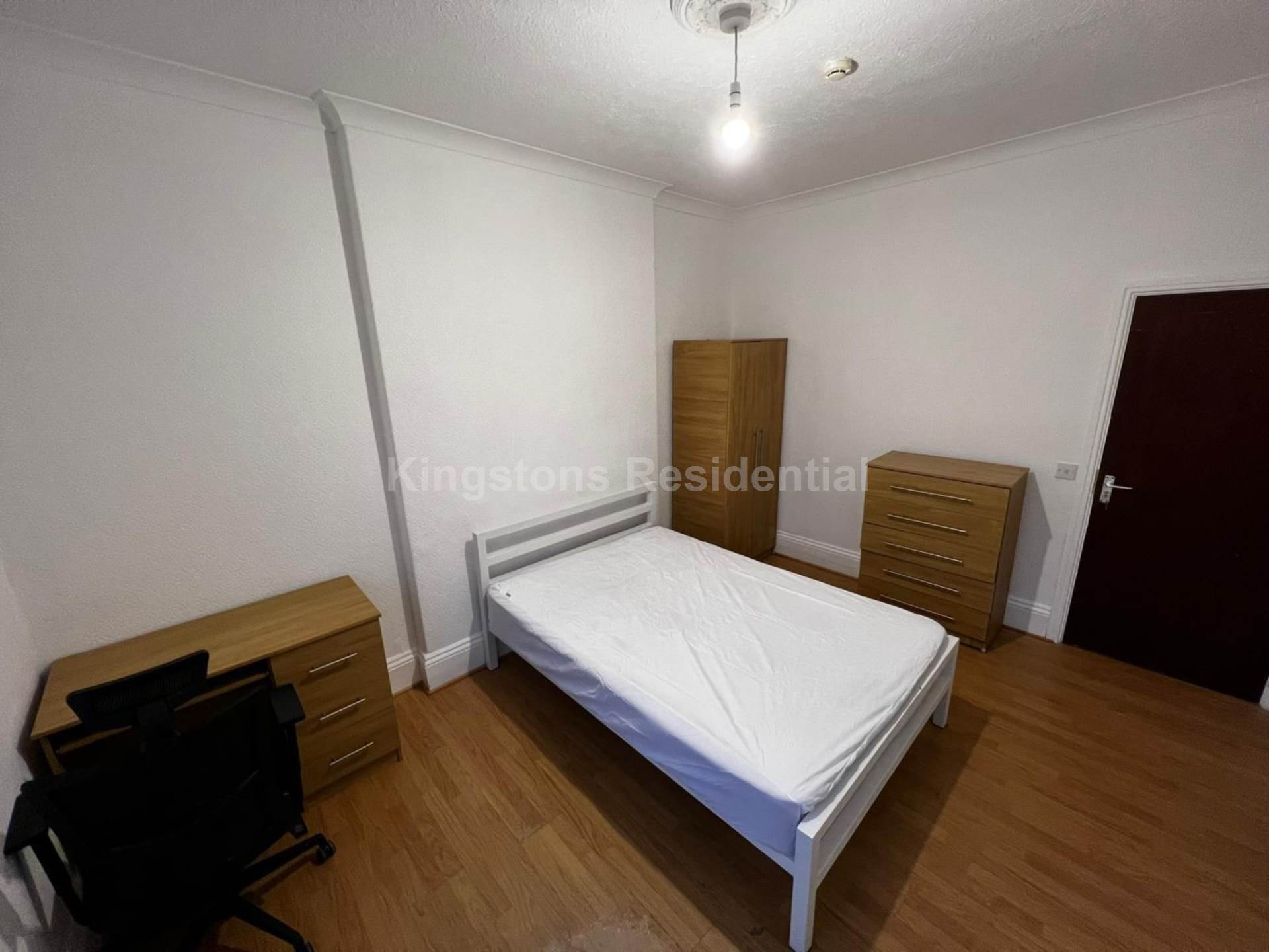 Additional Property Image 6 bedroom Flat to rent in Cardiff 7