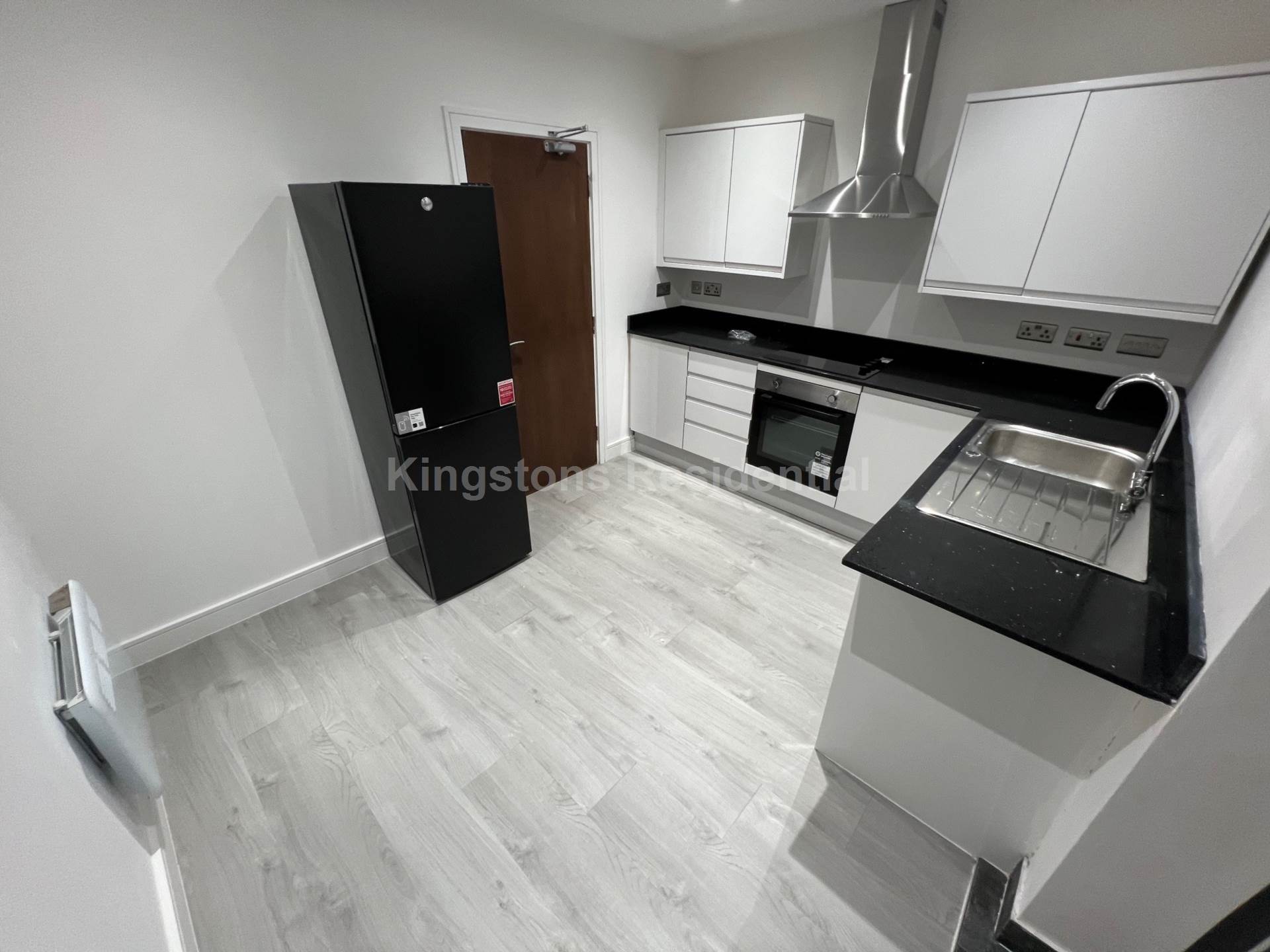 2 bedroom Apartment to rent in Cardiff