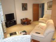 2 bedroom Apartment to rent in Cardiff