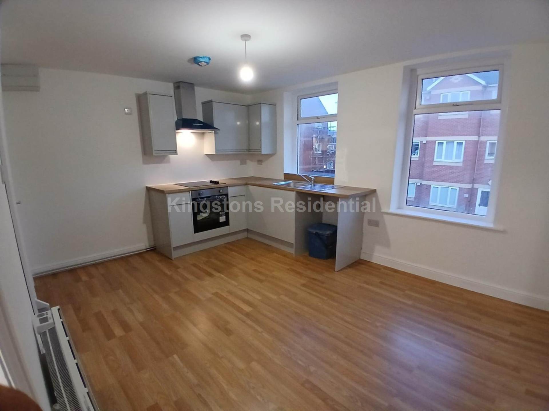 2 bedroom Duplex to rent in Cardiff