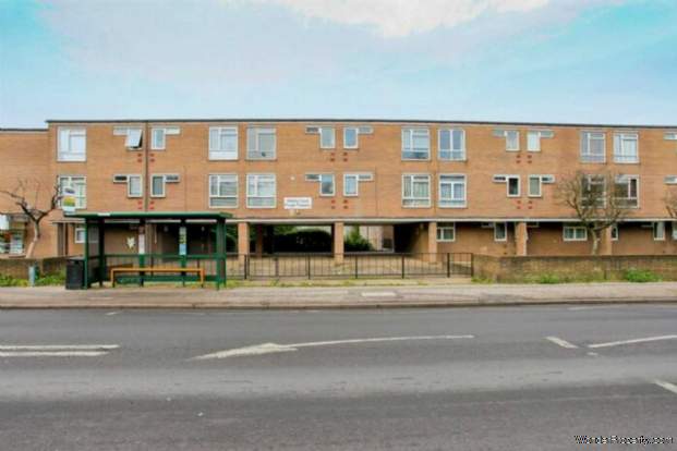 Additional Property Image 1 bedroom Flat for sale in Borehamwood 2