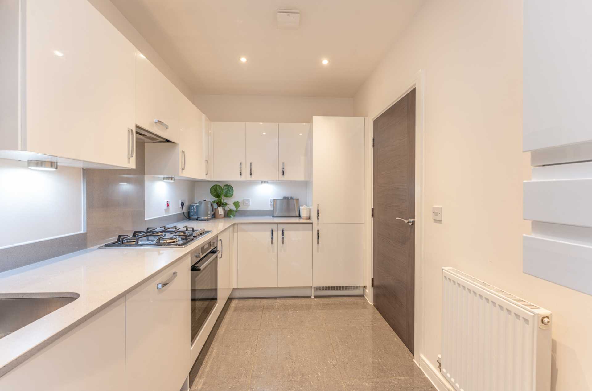 Additional Property Image 3 bedroom Semi Detached for sale in Borehamwood 9