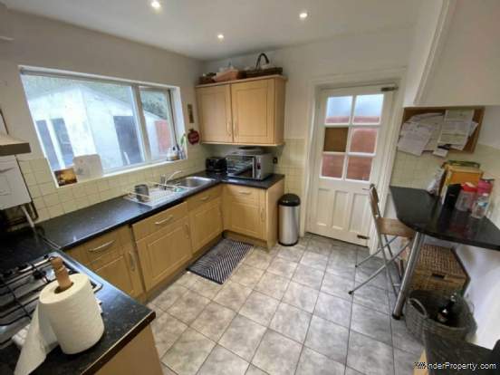 Additional Property Image 3 bedroom Semi Detached for sale in Borehamwood 3