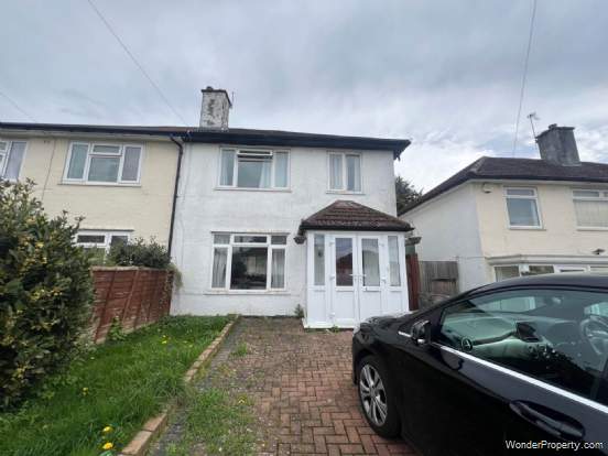 Additional Property Image 3 bedroom Semi Detached for sale in Borehamwood 10