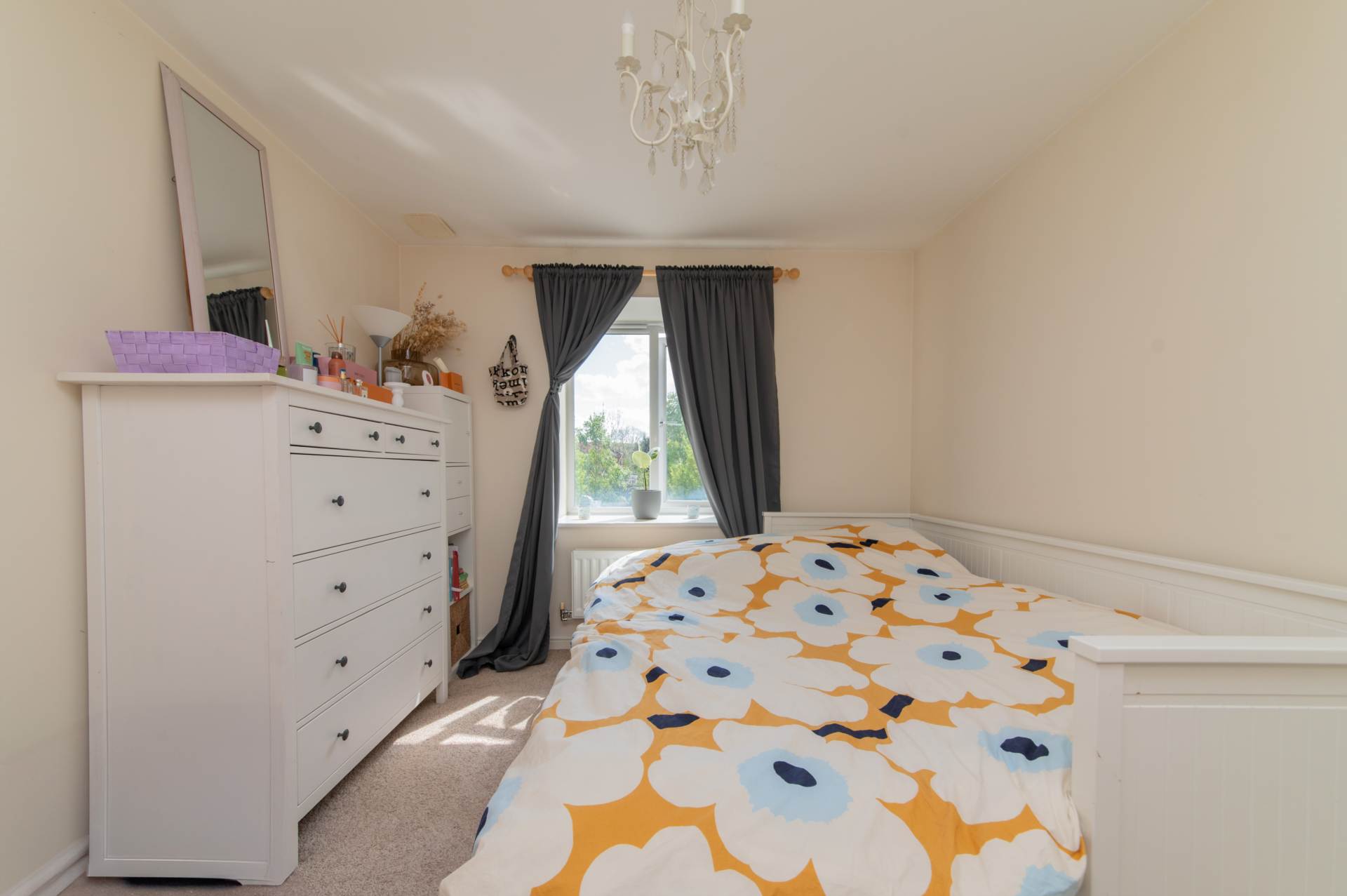 Additional Property Image 1 bedroom Flat for sale in Borehamwood 5