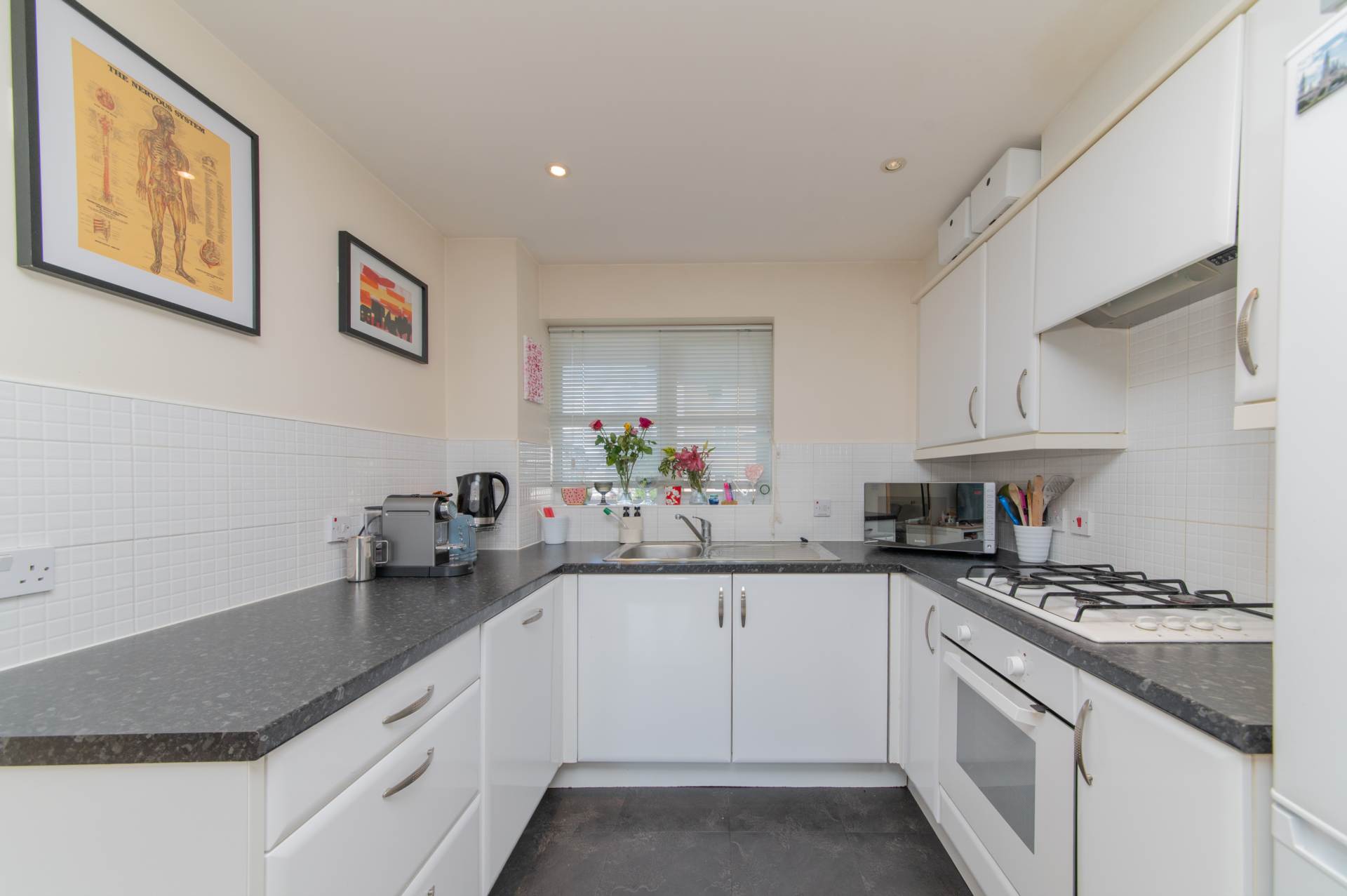 Additional Property Image 1 bedroom Flat for sale in Borehamwood 10