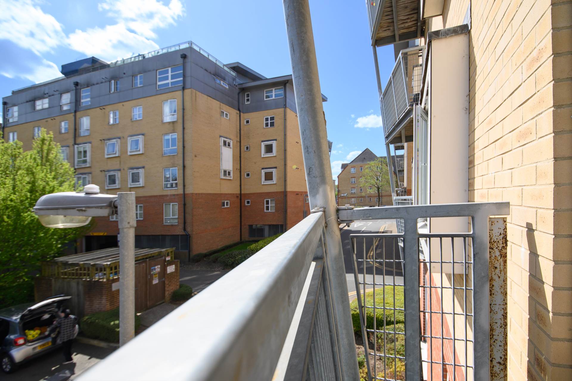 Additional Property Image 1 bedroom Flat for sale in Borehamwood 13
